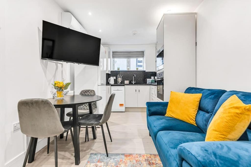 Luxstay Holland Park Apartment With Ac London Exteriör bild